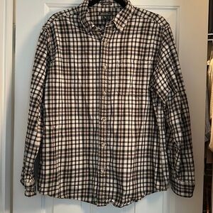 Eddie Bauer men’s relaxed fit flannel brown navy cream long sleeve medium